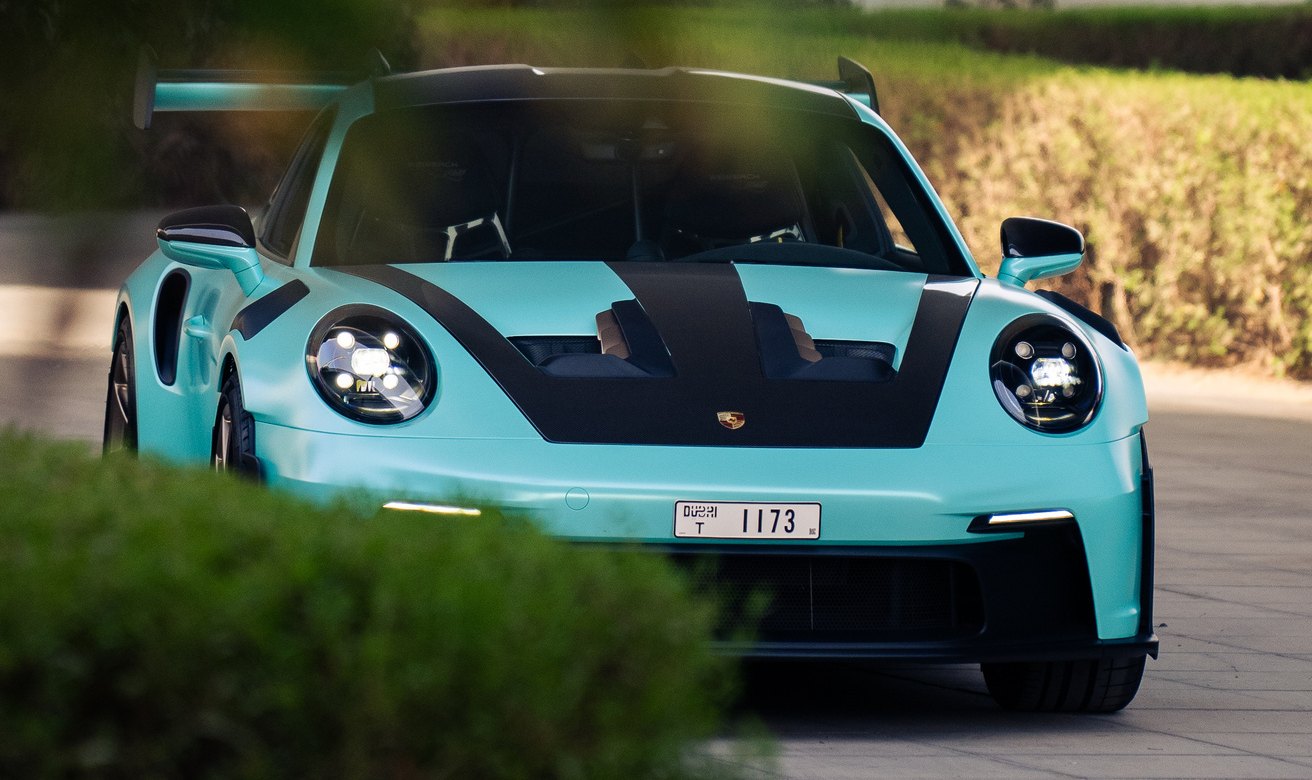 Blue Porsche GT3 RS prepared for a Dubai handover