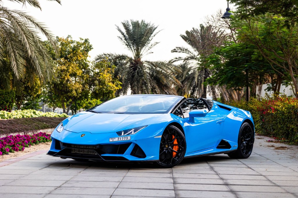 Lamborghini Huracan EVO Spyder supercar rental Dubai