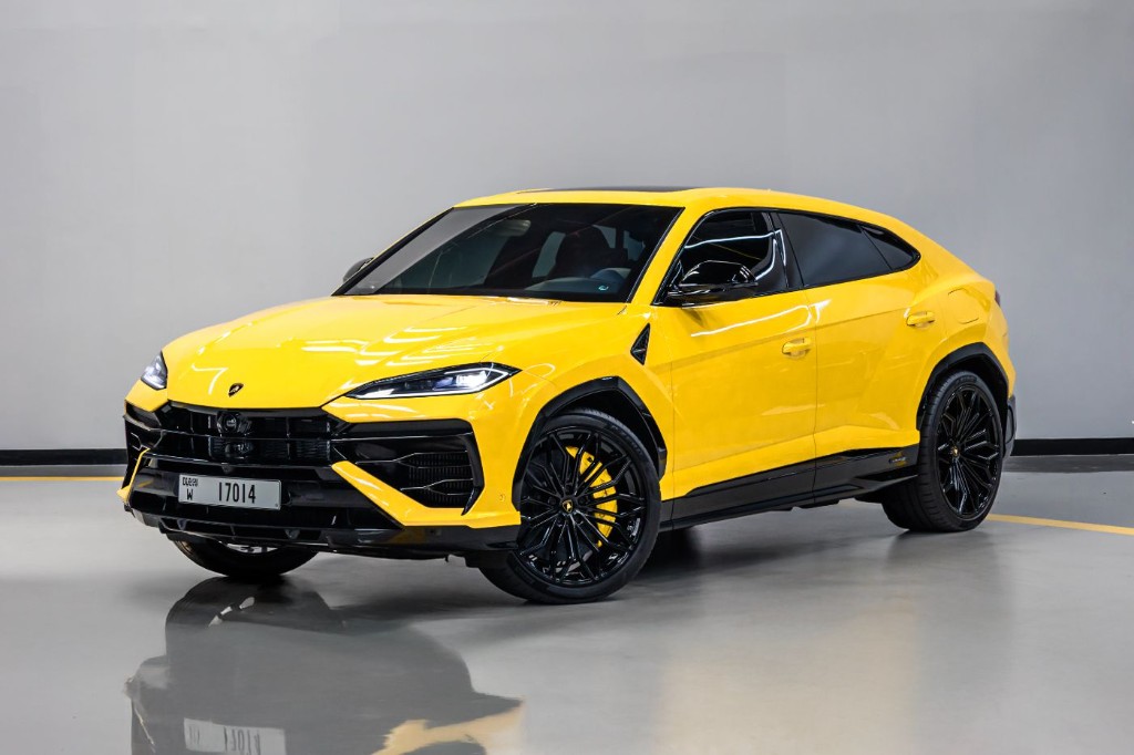Lamborghini Urus Sport luxury SUV rental Dubai — Giallo exterior and interior