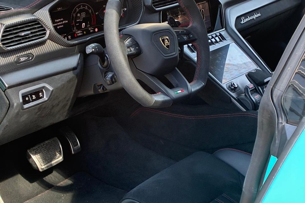 Lamborghini Urus driver seat and cockpit view in Dubai