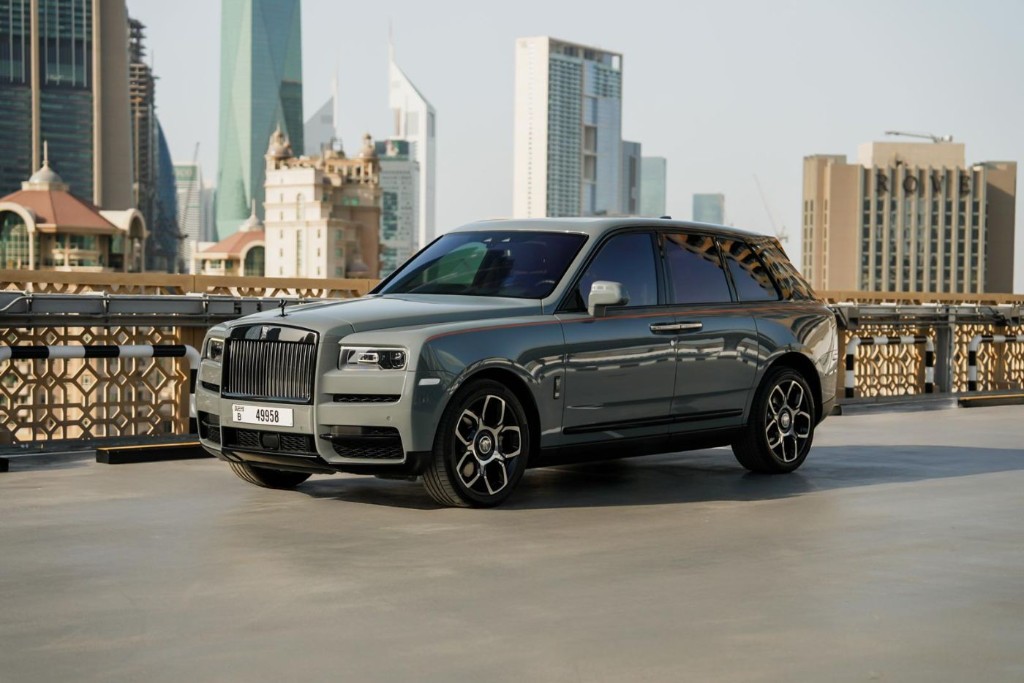 Rolls-Royce Cullinan Black Badge luxury SUV rental Dubai
